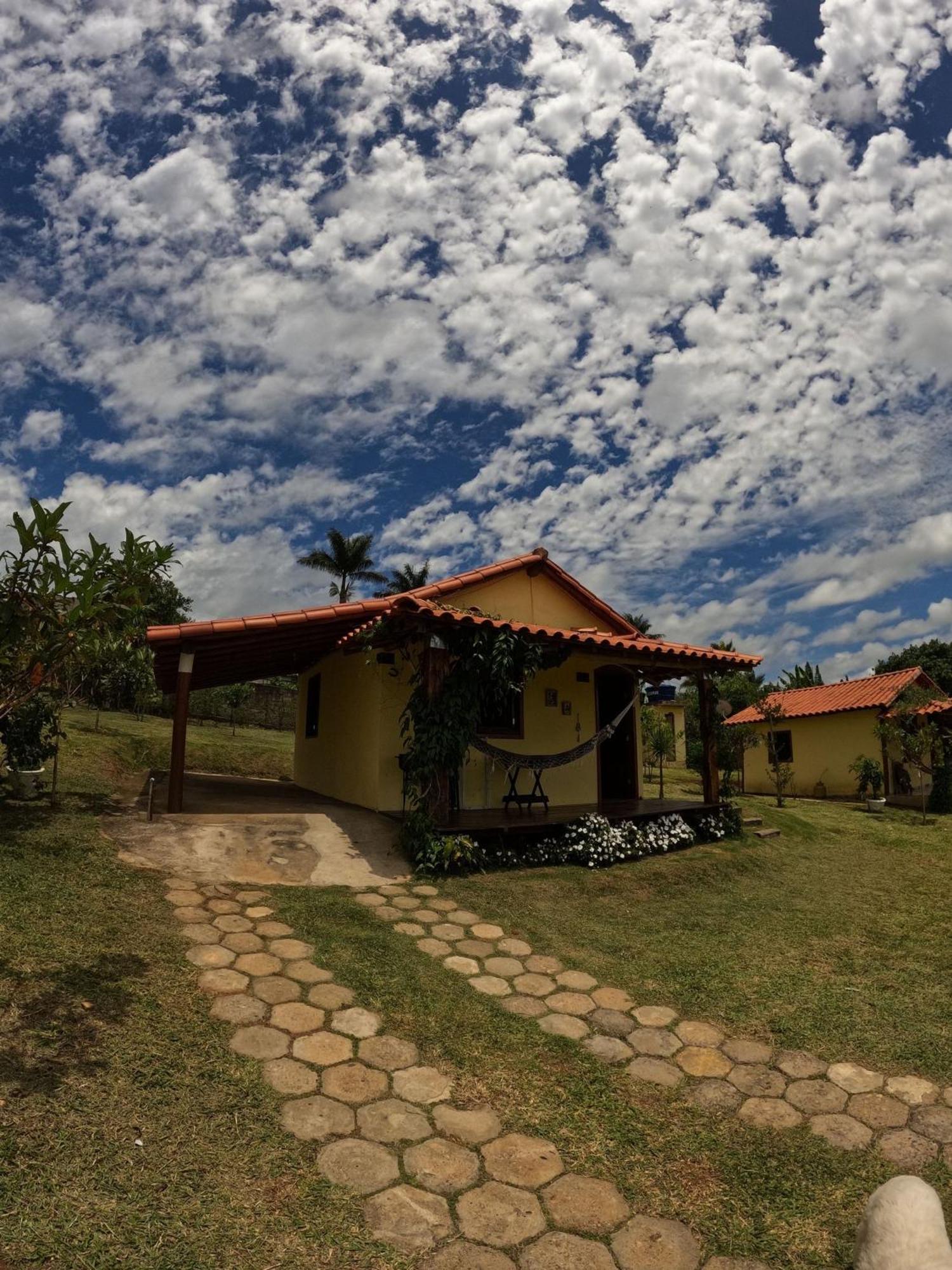 Chales Vila Carrancas - Unidade Centro エクステリア 写真