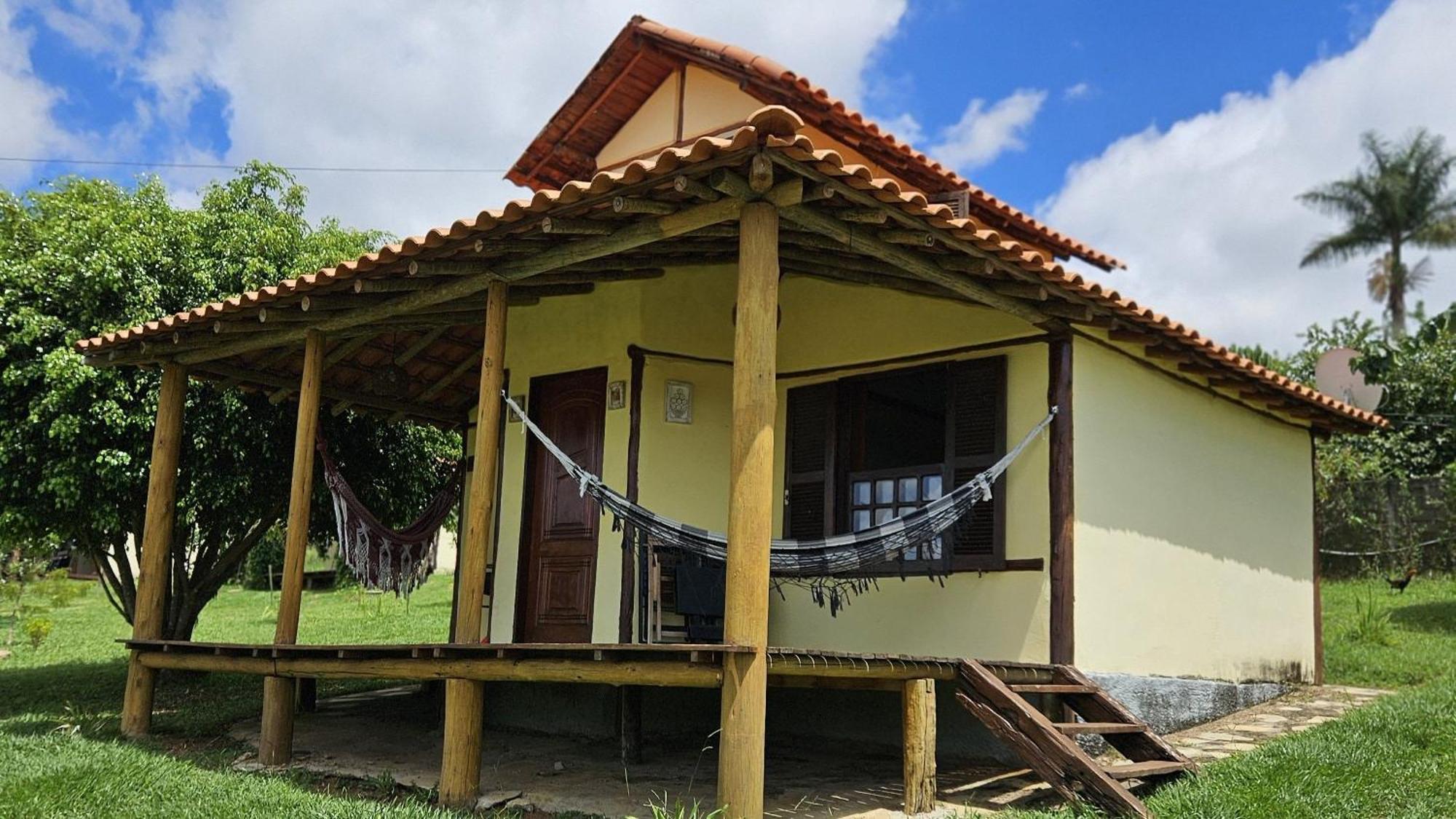 Chales Vila Carrancas - Unidade Centro エクステリア 写真
