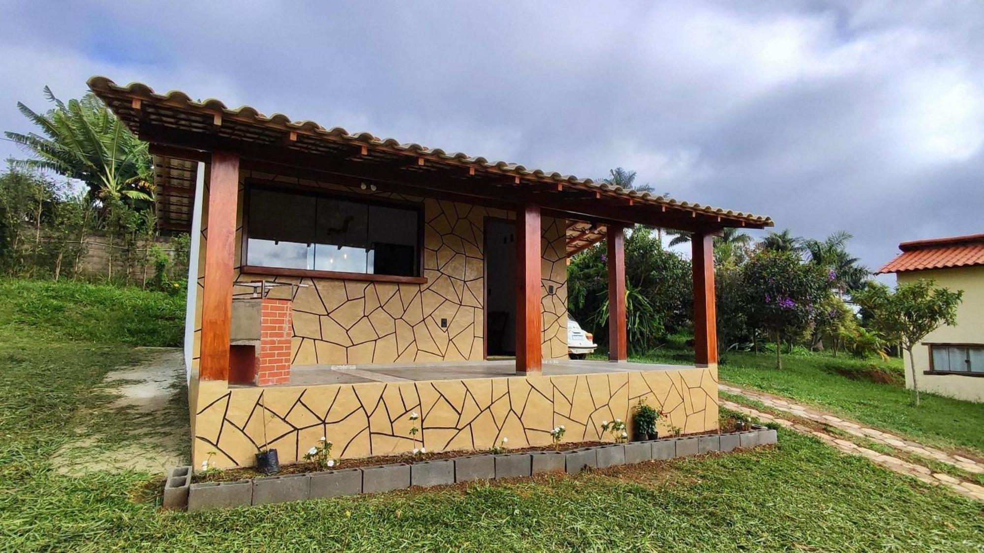 Chales Vila Carrancas - Unidade Centro エクステリア 写真